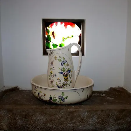 Couette-café Au Relais De Nèche. Begues