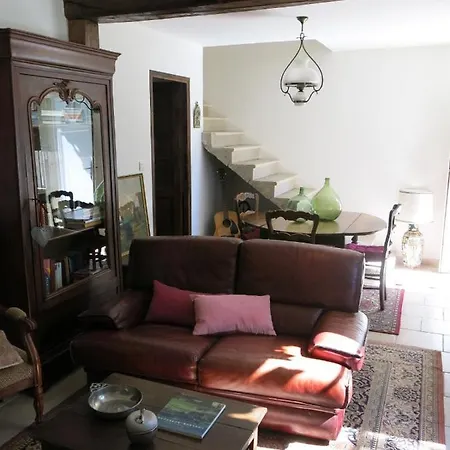 Au Relais De Neche. B&B 3*