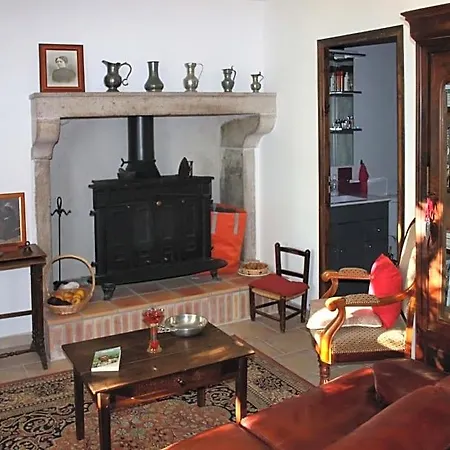 Au Relais De Neche.