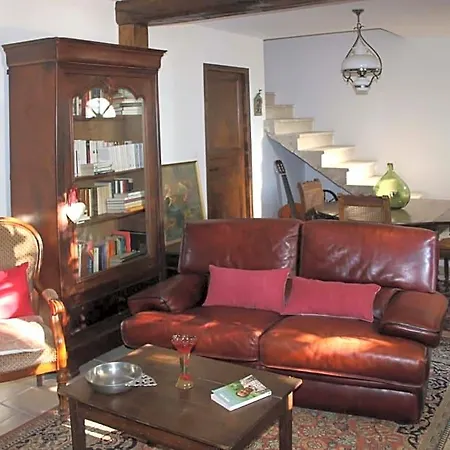Au Relais De Neche.