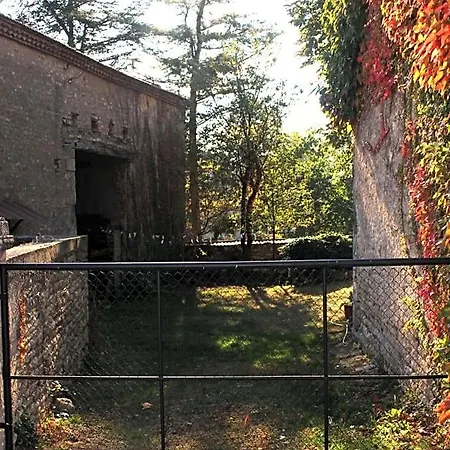 Au Relais De Neche.